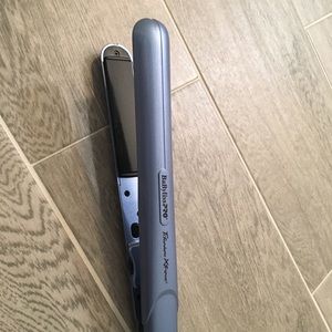 Babyliss pro hair straightener